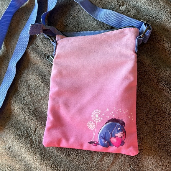 Loungefly Winnie the Pooh and Friends Crossbody Bag - Picture 2 of 2